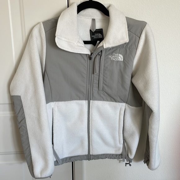 North Face Jacket - Picture 1 of 4